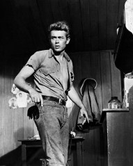 james dean.jpg